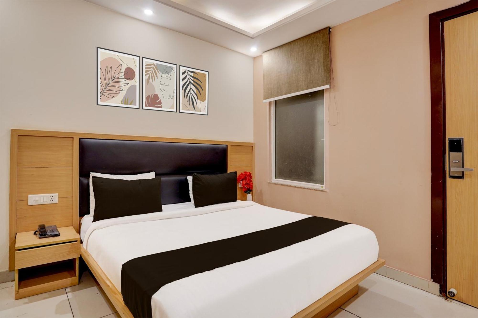 Super Townhouse Airport Road Delhi Hotel Ню Делхи Екстериор снимка