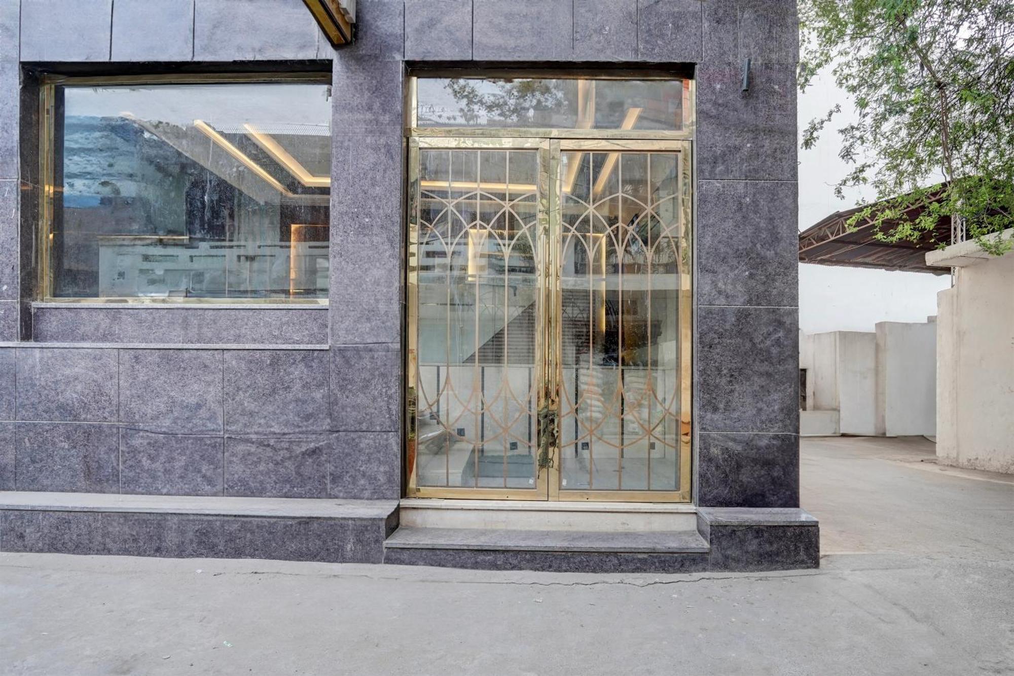 Super Townhouse Airport Road Delhi Hotel Ню Делхи Екстериор снимка