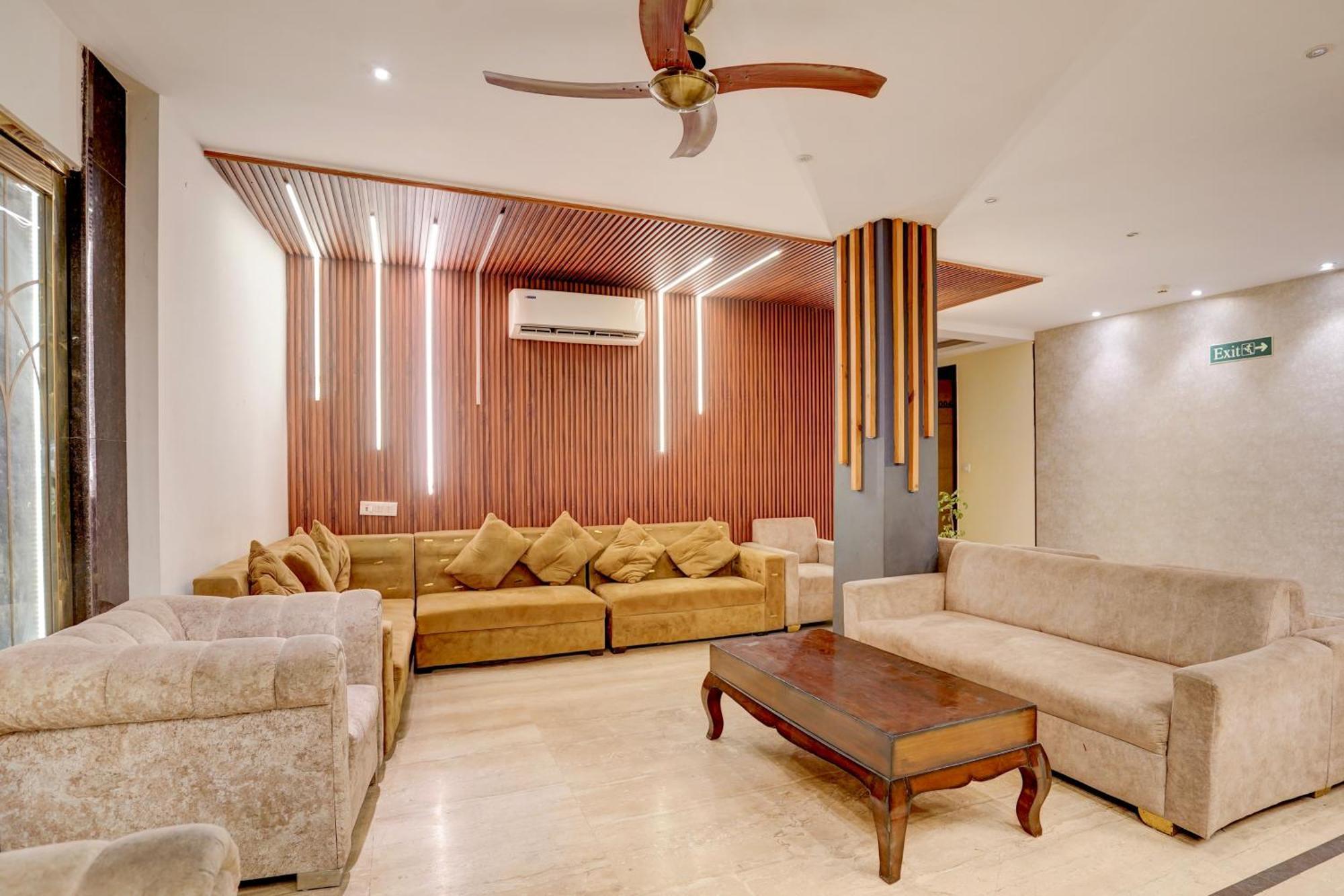 Super Townhouse Airport Road Delhi Hotel Ню Делхи Екстериор снимка